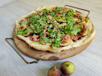Fig & Arugula Pizza
